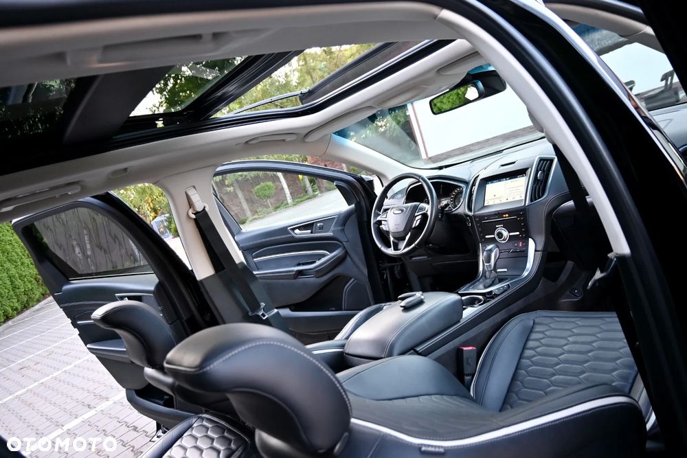 Ford Edge 2.0 TDCi Bi-Turbo 4x4 Vignale - 26