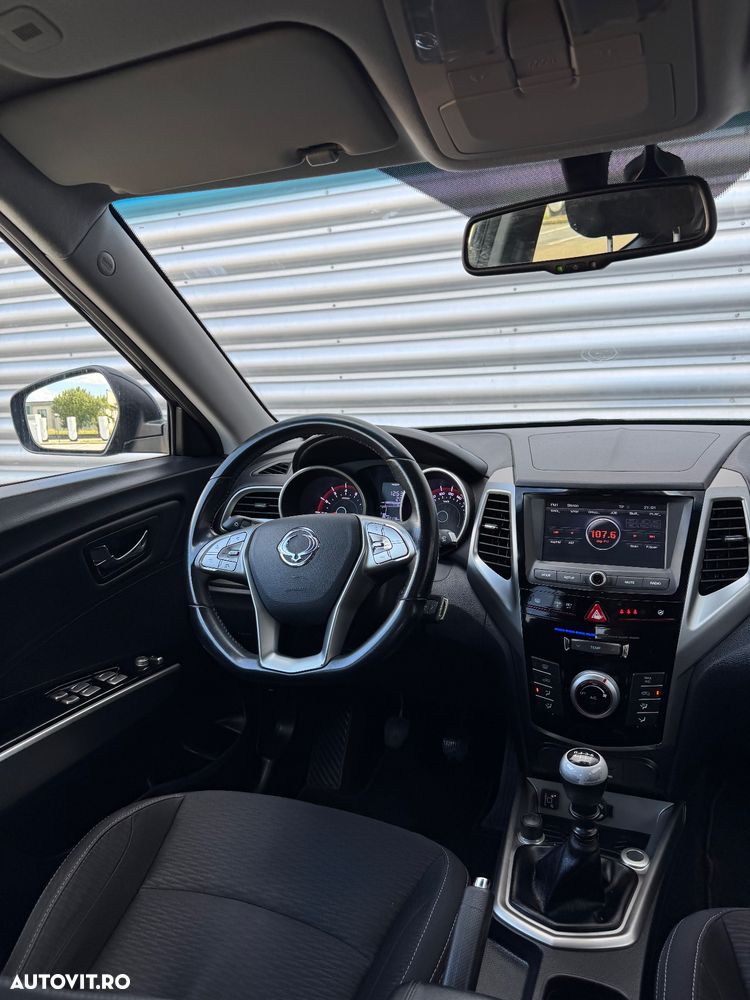 SsangYong Tivoli - 16