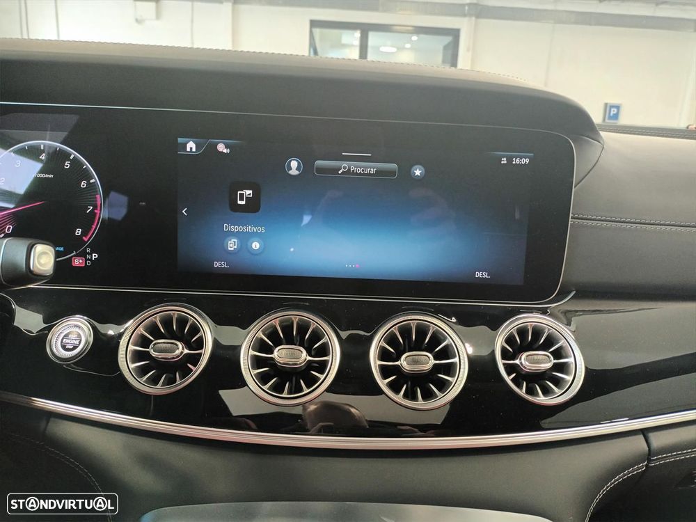 Mercedes-Benz AMG GT 53 4Matic+ - 27