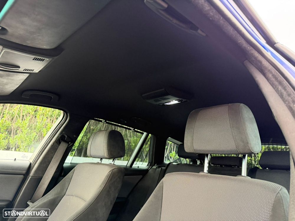 BMW 318 d Touring Pack M - 19