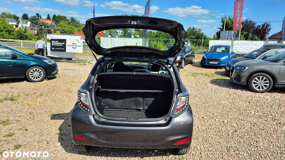 Toyota Yaris - 5