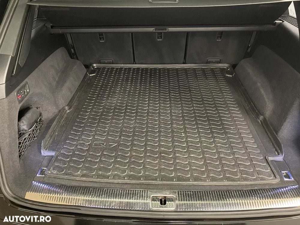 Audi Q7 3.0 50 TDI quattro Tiptronic S Line - 15