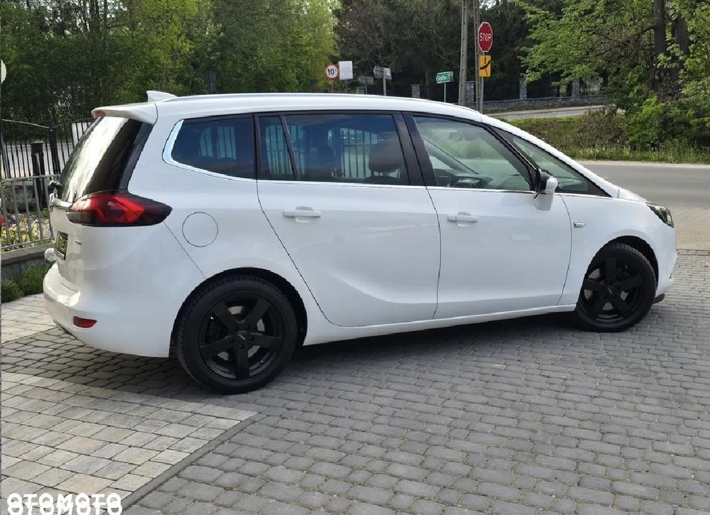 Opel Zafira - 8