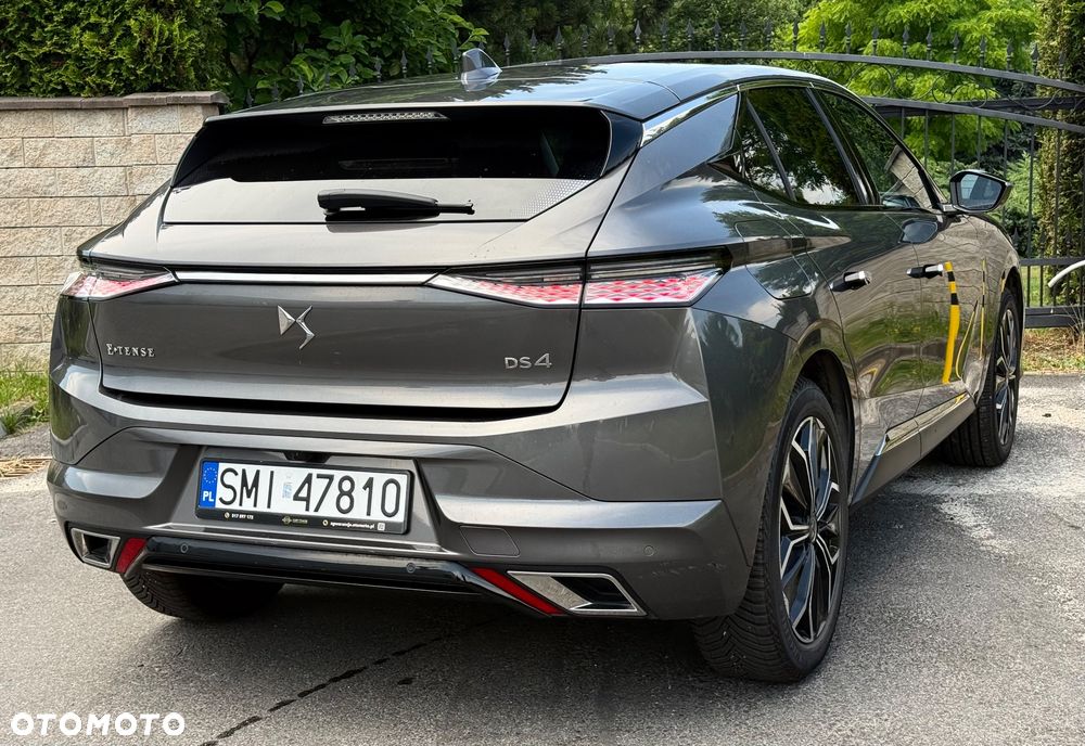DS Automobiles DS 4 - 12