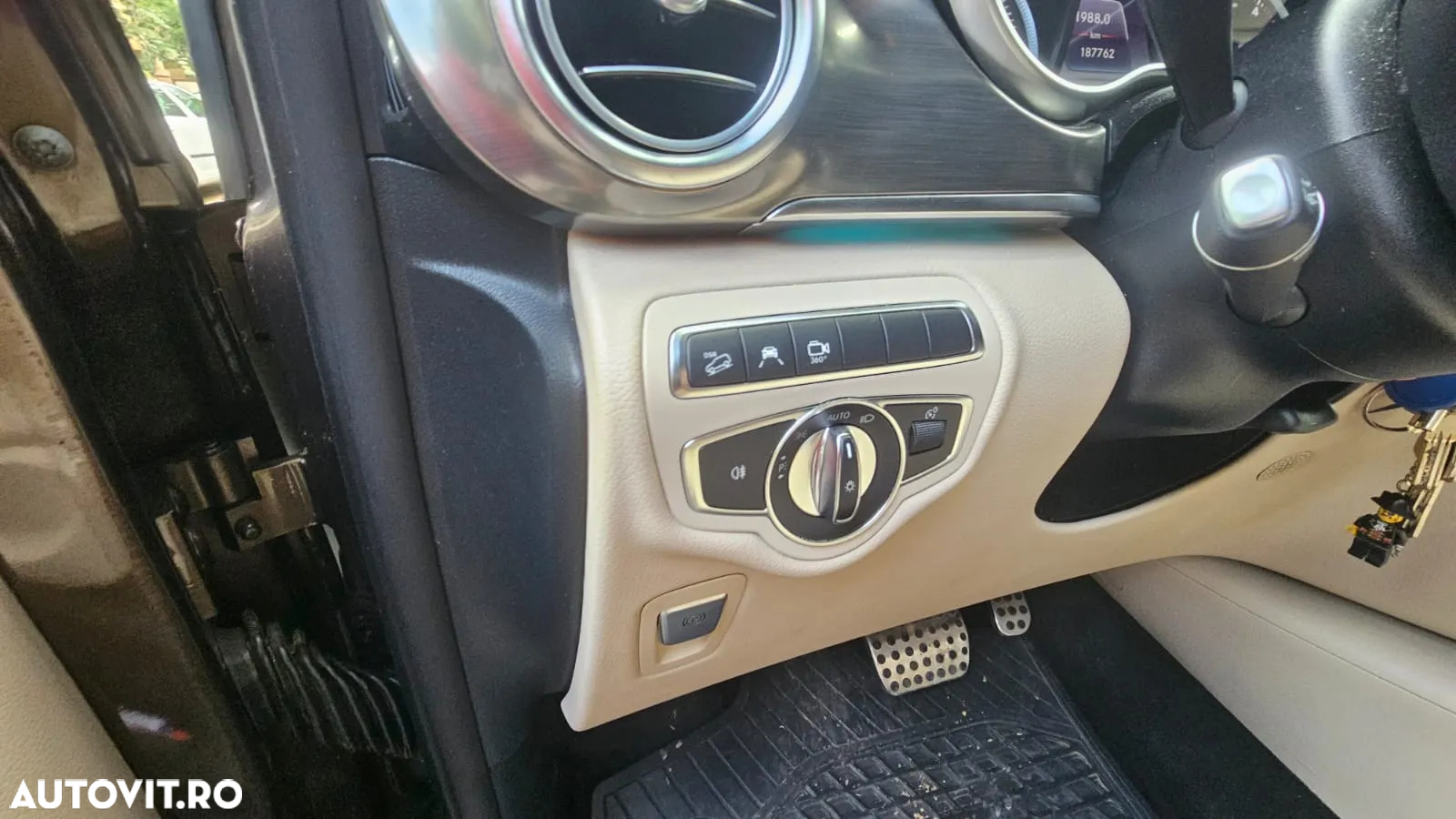 Mercedes-Benz V - 33