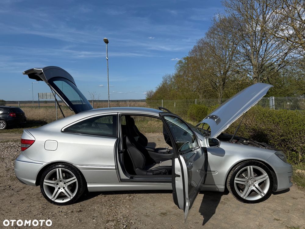 Mercedes-Benz CLC 180 Kompressor Special Edition - 17