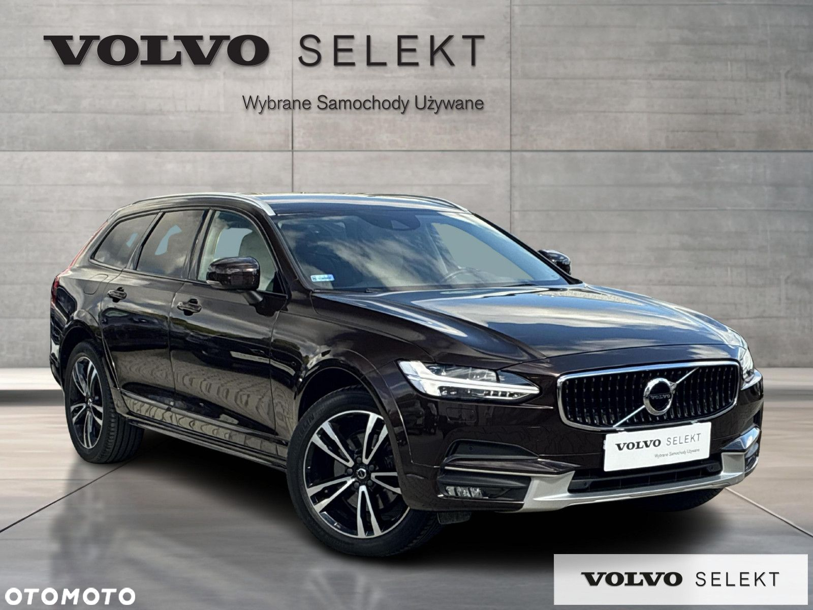 Volvo V90 Cross Country - 4