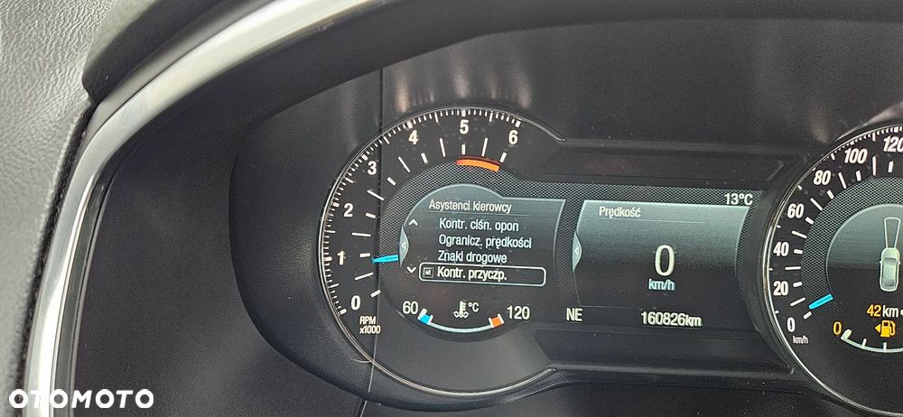 Ford S-Max 2.0 TDCi Titanium - 17