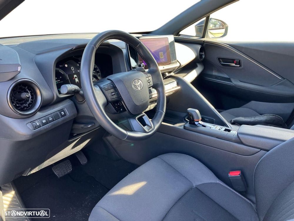 Toyota C-HR - 12