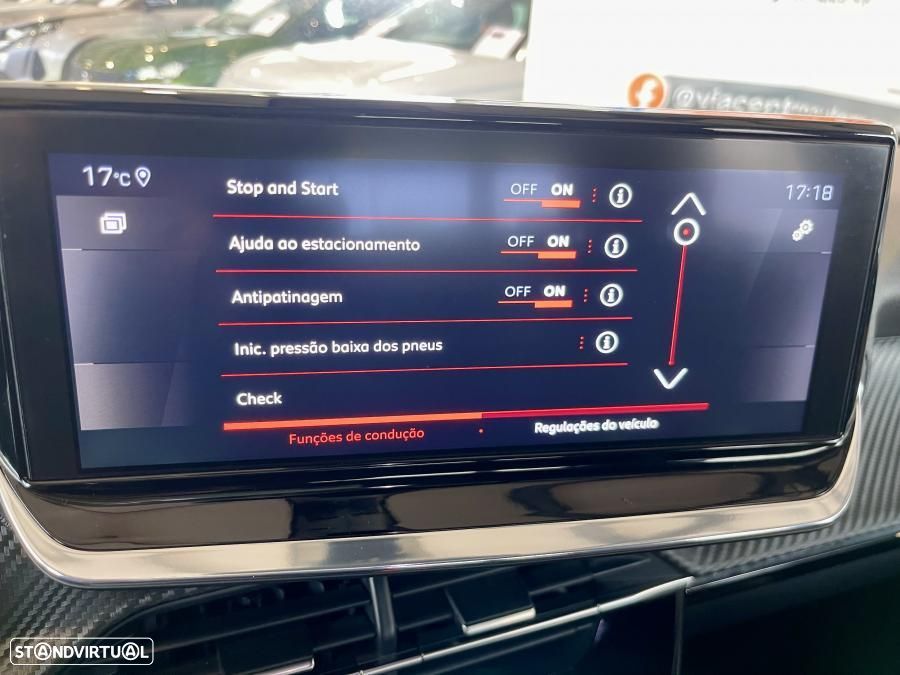 Peugeot 2008 1.2 PureTech Allure Pack EAT8 - 22