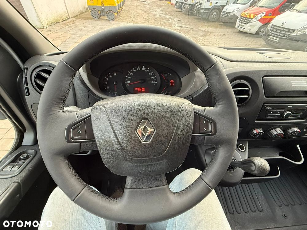 Renault Master - 9