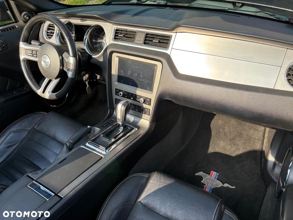 Ford Mustang 3.7 V6 Premium - 17