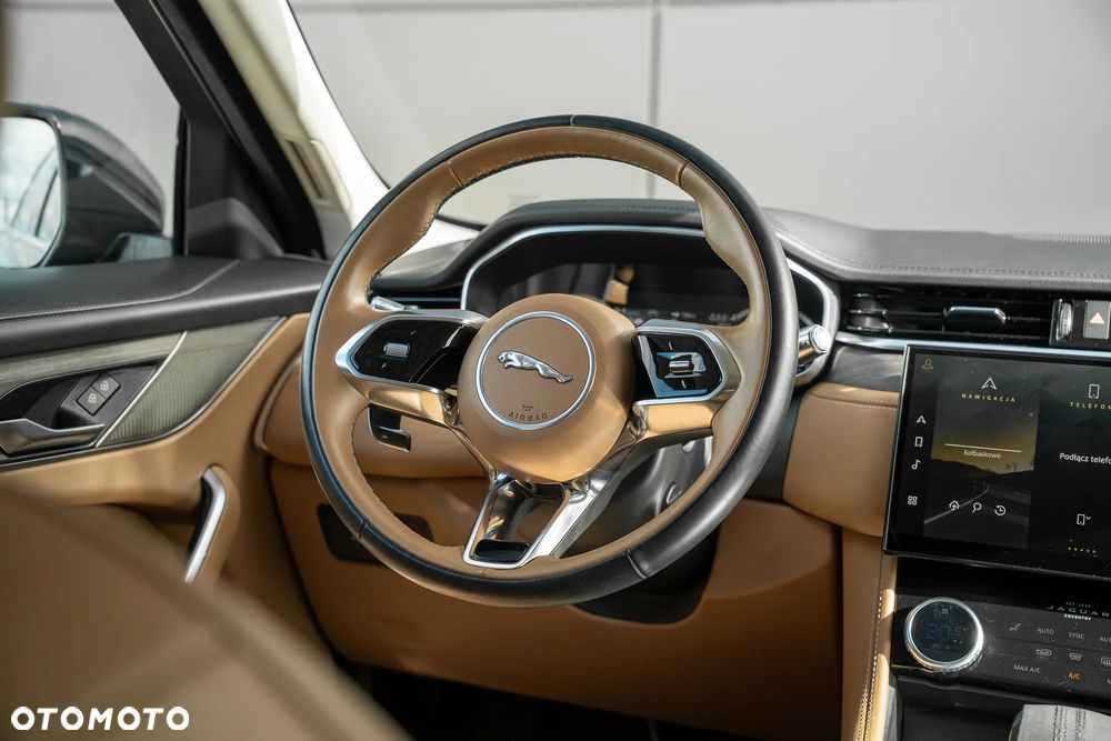 Jaguar F-Pace 2.0 P250 mHEV AWD S - 18
