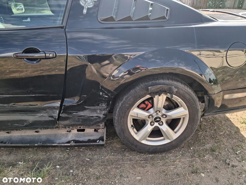 Ford Mustang 4.0 V6 - 8