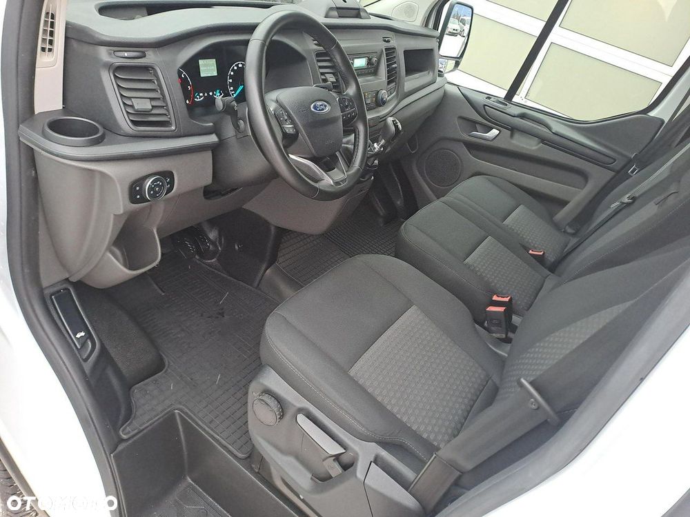 Ford Transit Custom - 8