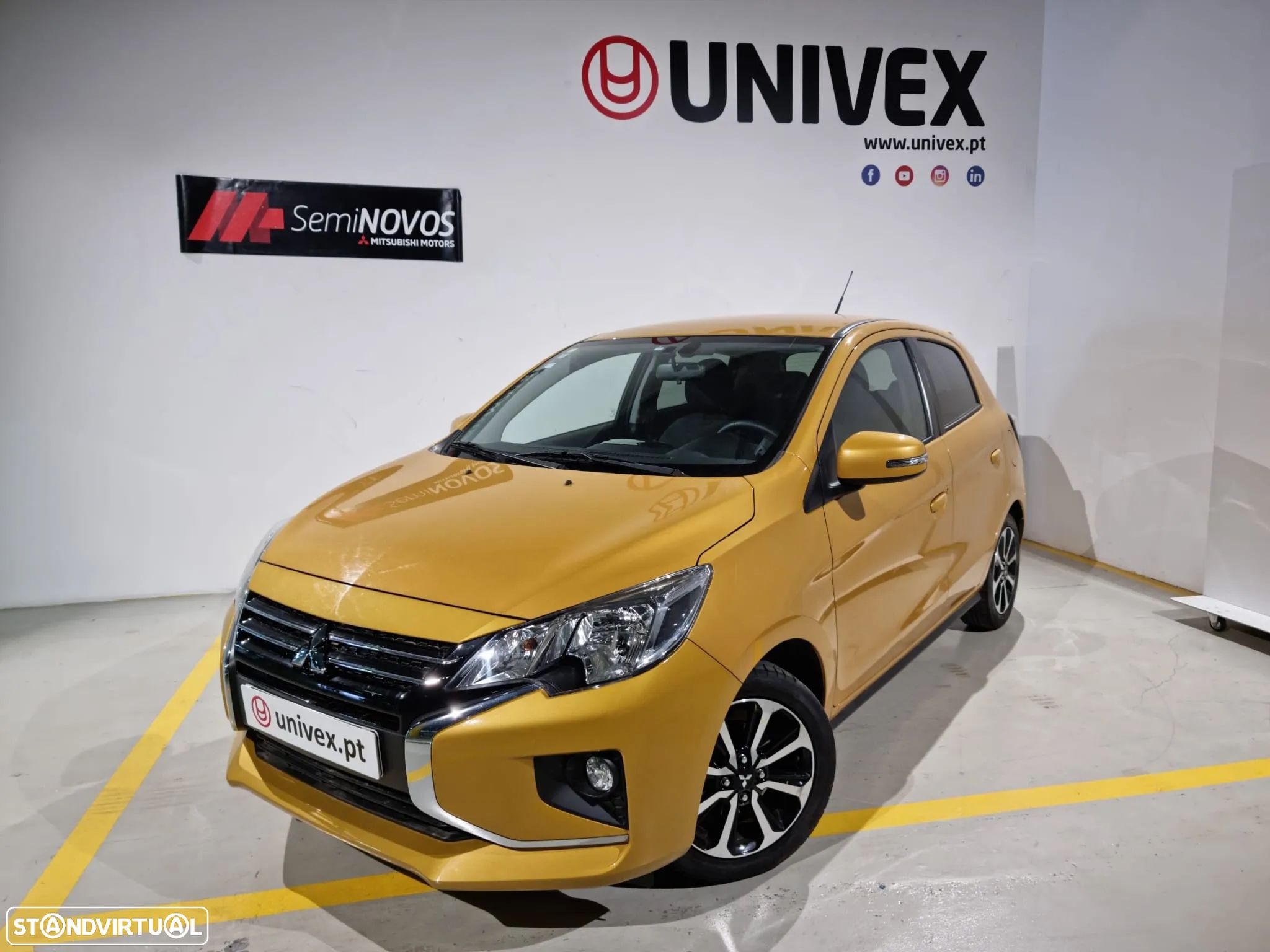 Mitsubishi Space Star 1.2 Intense Connect Edition - 1