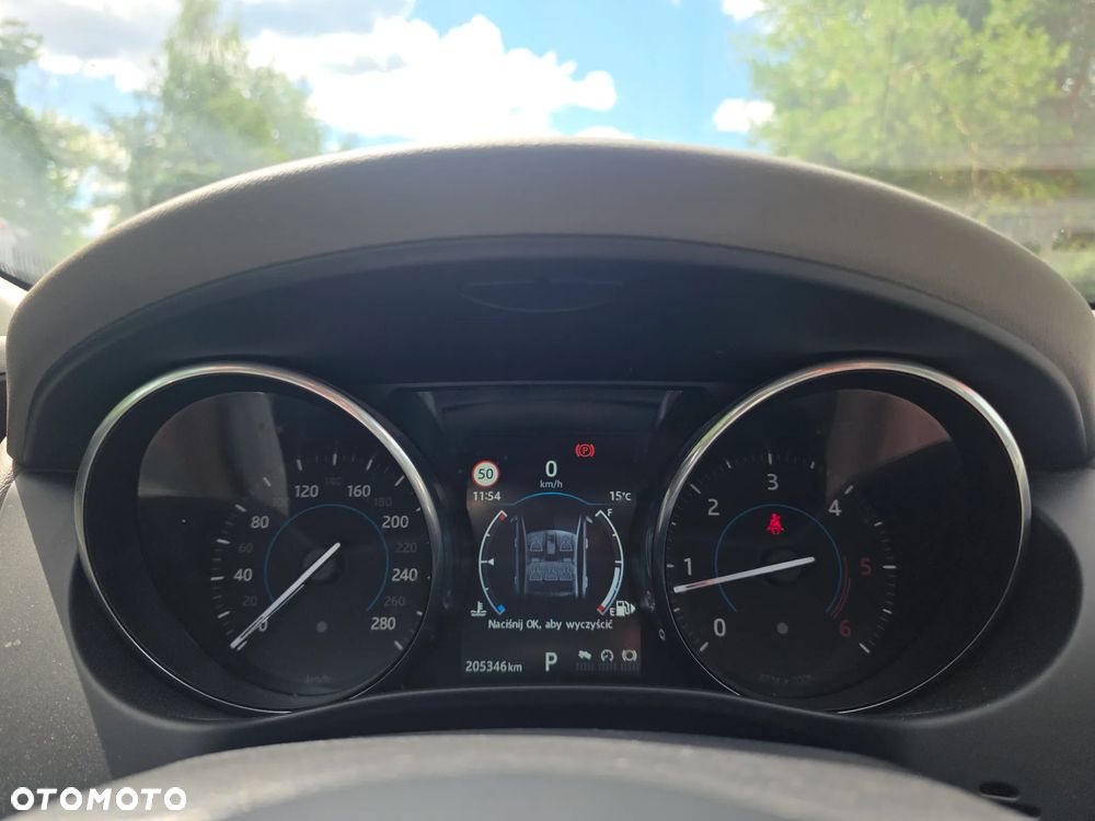 Jaguar XE E-Performance Prestige - 8