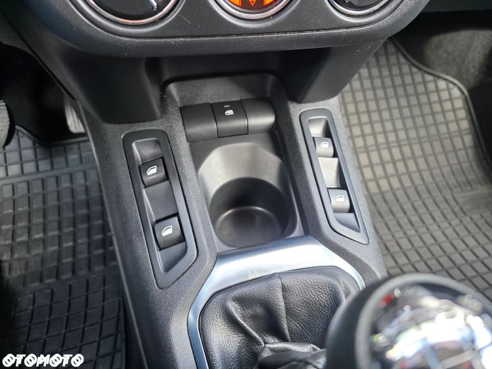 Citroën C-Elysée 1.2 PureTech GPF Feel - 24