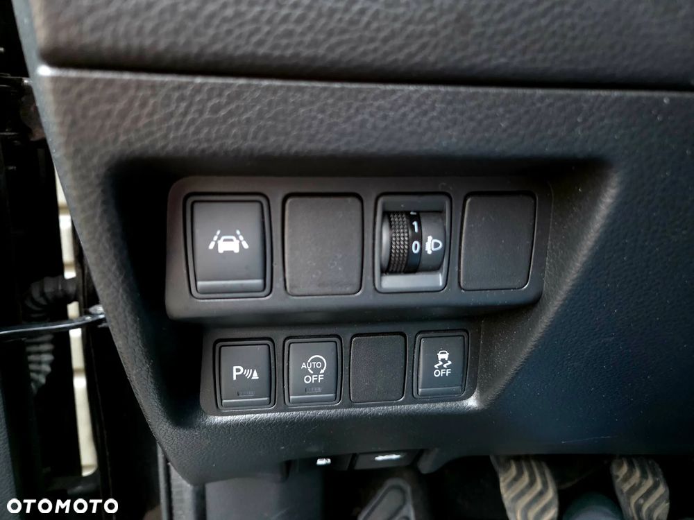 Nissan Qashqai 1.6 DIG-T 360 - 12