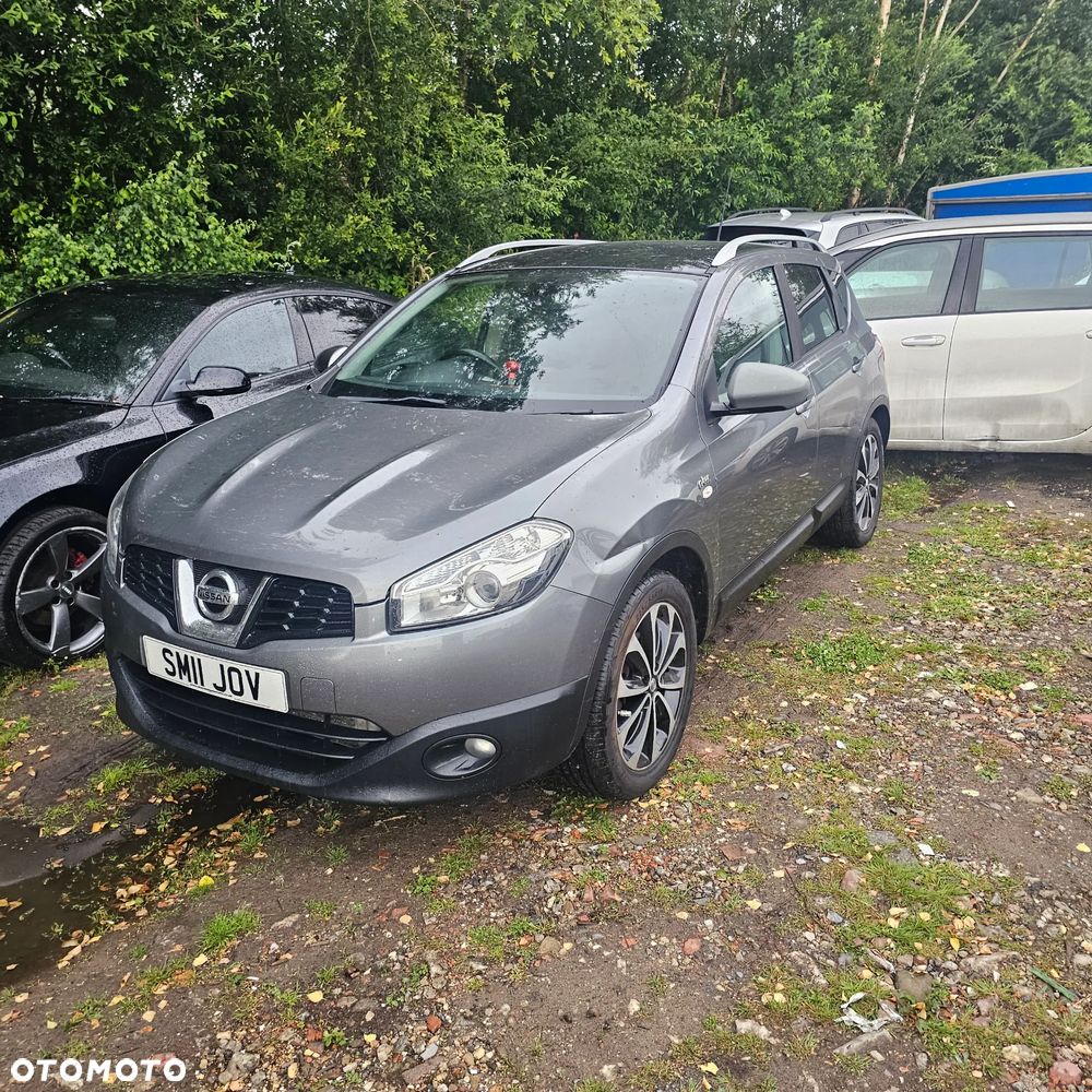 Nissan Qashqai 2.0 dCi 4 x 4 DPF tekna - 6