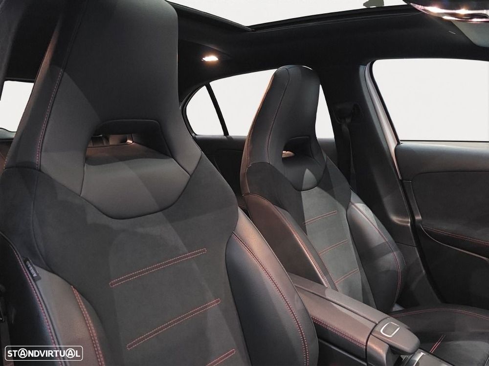 Mercedes-Benz A 200 AMG Line - 14