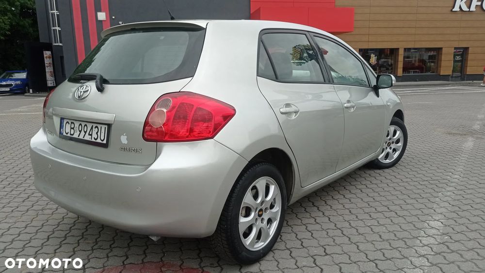 Toyota Auris 1.6 VVT-i Premium MM - 11