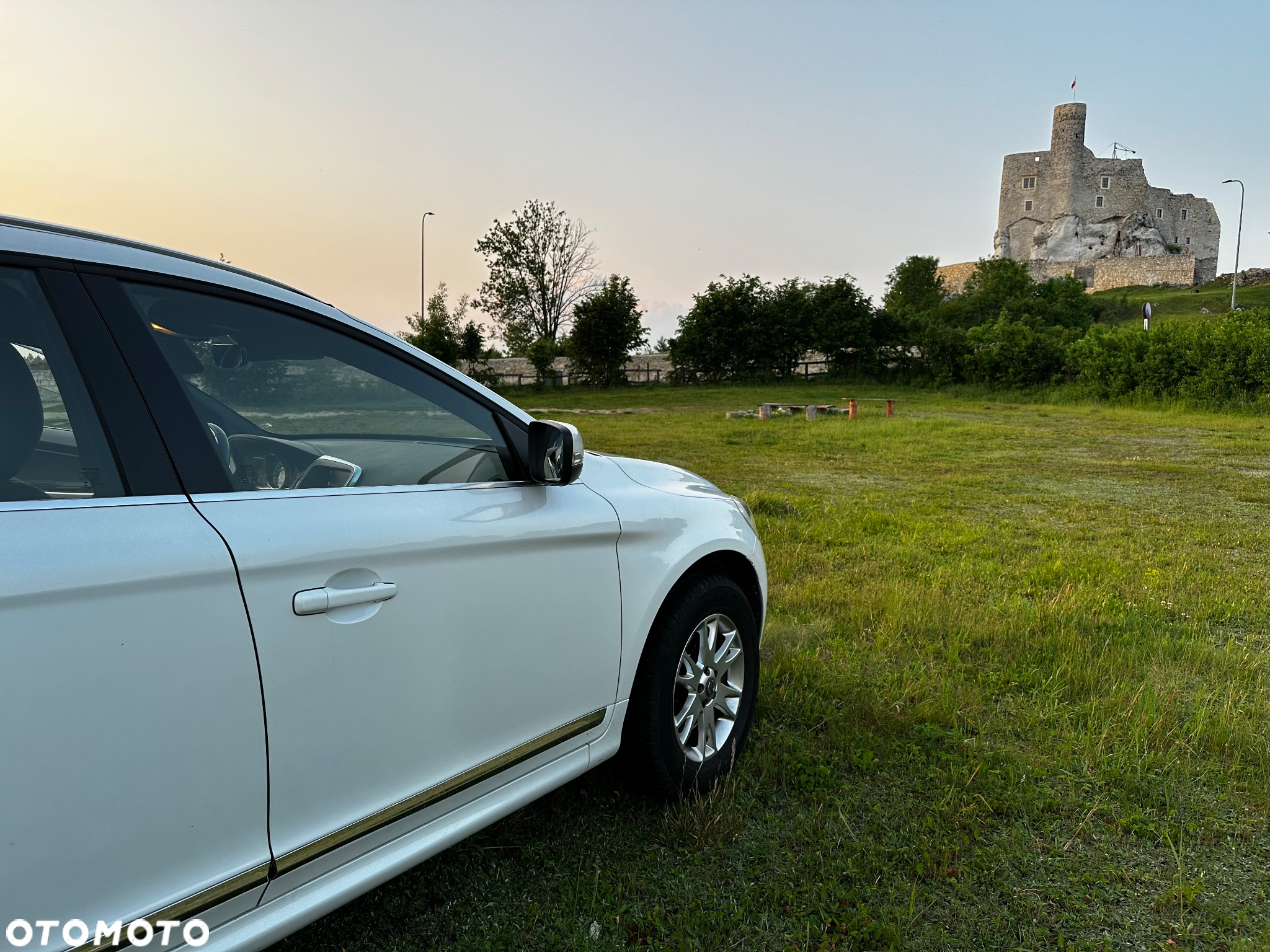 Volvo XC 60 D4 Drive-E Ocean Race - 8