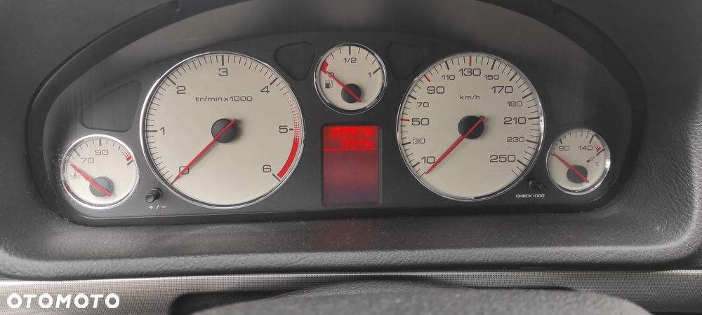 Peugeot 407 2.0 HDi Premium - 1