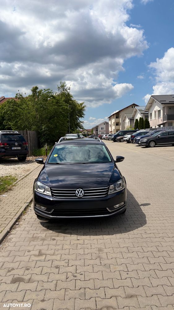 Volkswagen Passat 2.0 TDI 4Motion DPF DSG Comfortline - 3