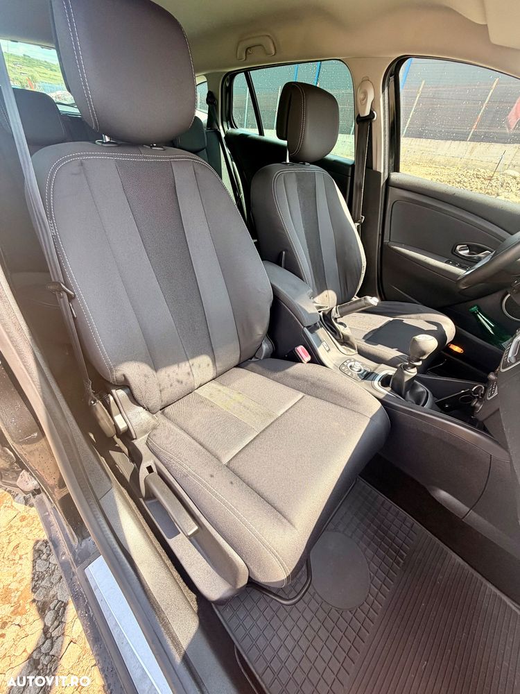 Renault Megane 1.5 dCi Dynamique - 7