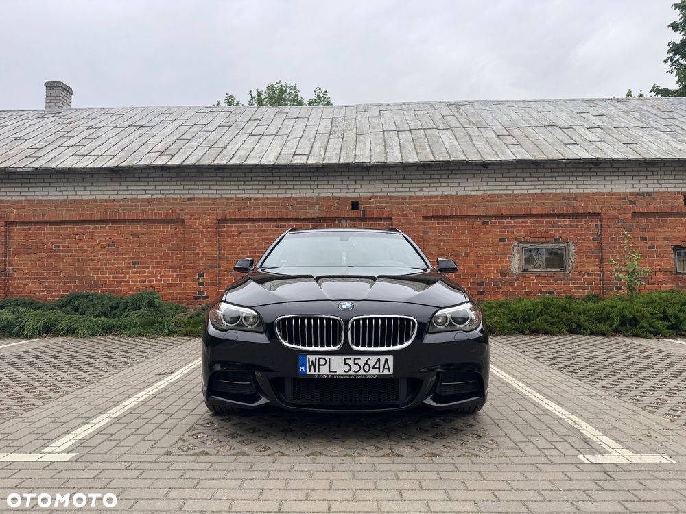 BMW Seria 5 525d xDrive - 1