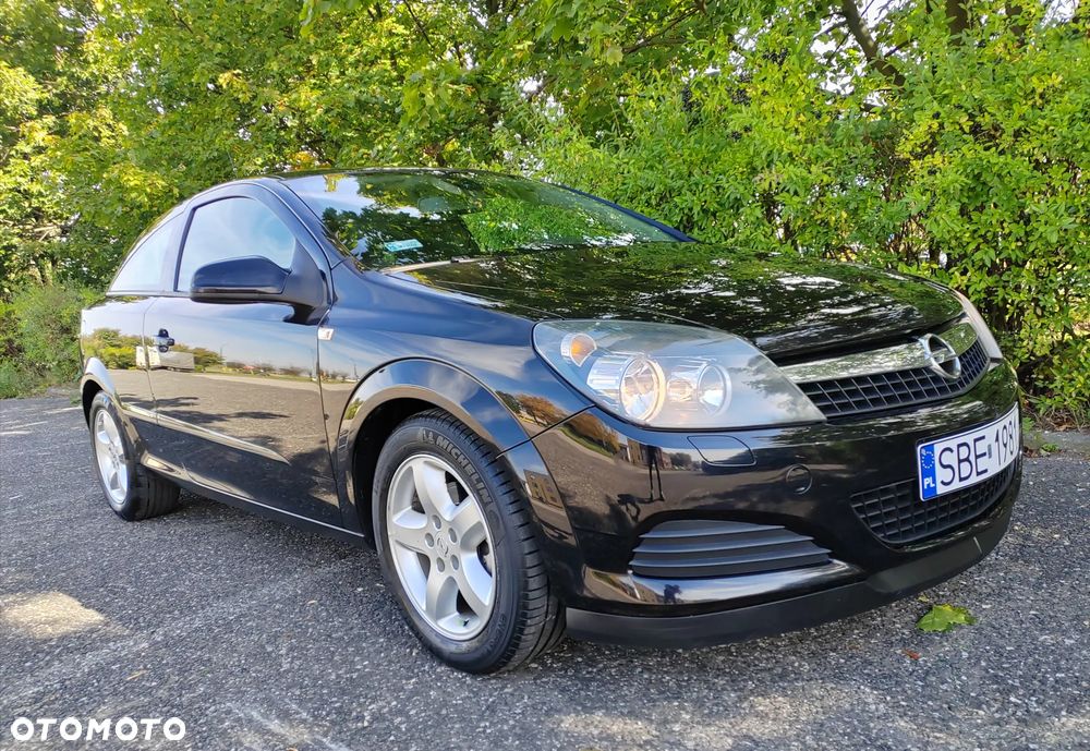 Opel Astra 1.4 GL - 11