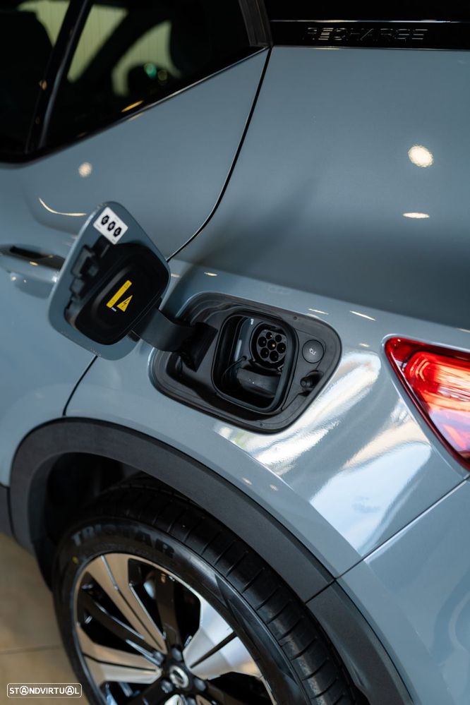 Volvo XC 40 Recharge 69 kWh Single Motor Core - 25