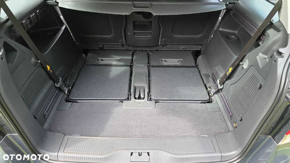 Opel Zafira 1.6 ECOFLEX Family Plus - 36