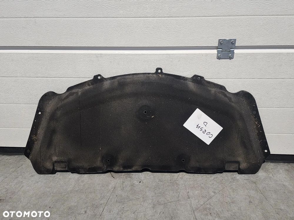 Opel Corsa D wygłuszenie maski stan BDB - 2