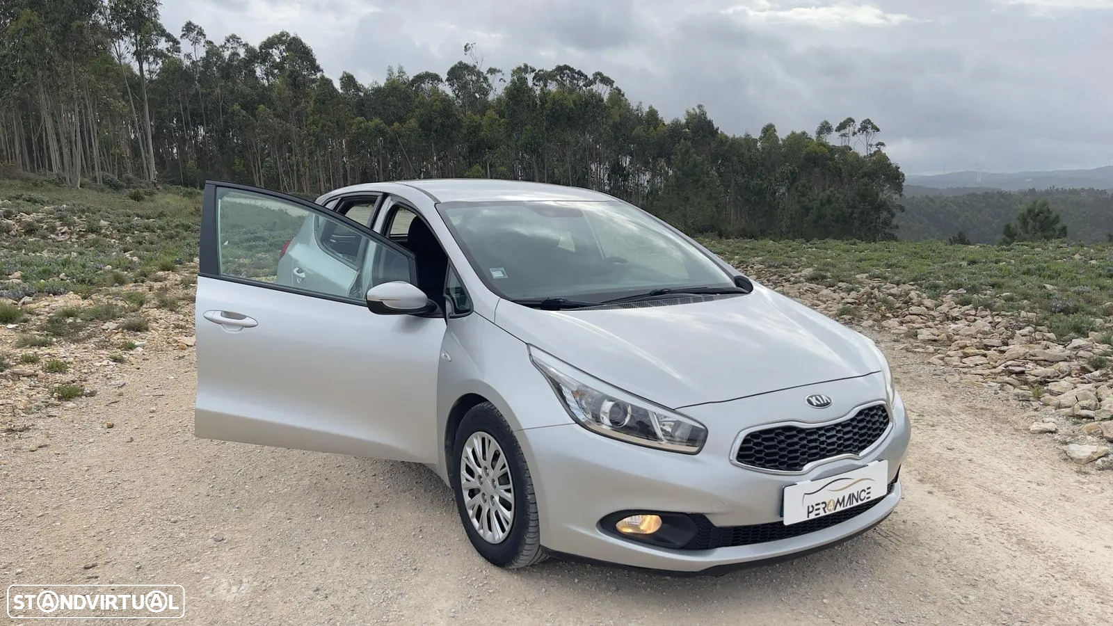 Kia Ceed 1.4 CRDi ECO - 17
