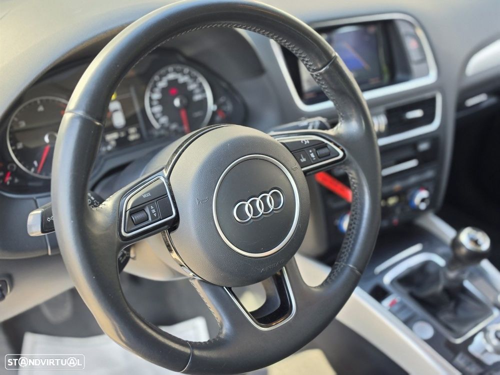 Audi Q5 2.0 TDI S-line - 4