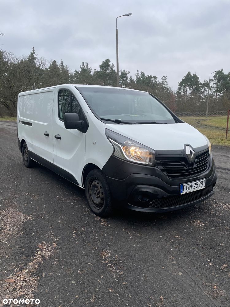 Renault Trafic - 2