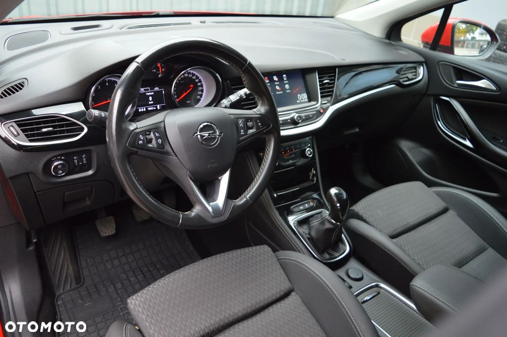 Opel Astra - 19