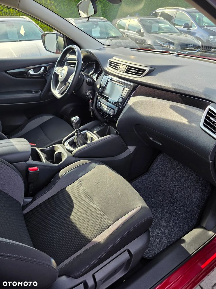 Nissan Qashqai 1.3 DIG-T Acenta EU6d - 14