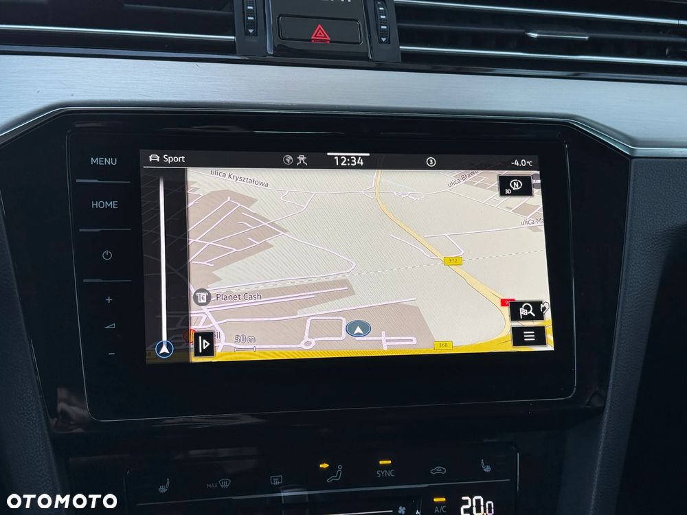 Volkswagen Passat Variant 2.0 TDI Elegance DSG - 35