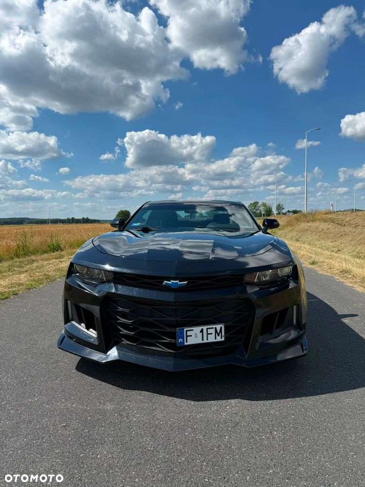 Chevrolet Camaro - 2