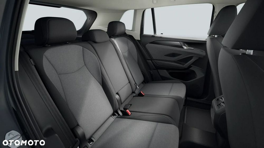 Volkswagen Tiguan - 13