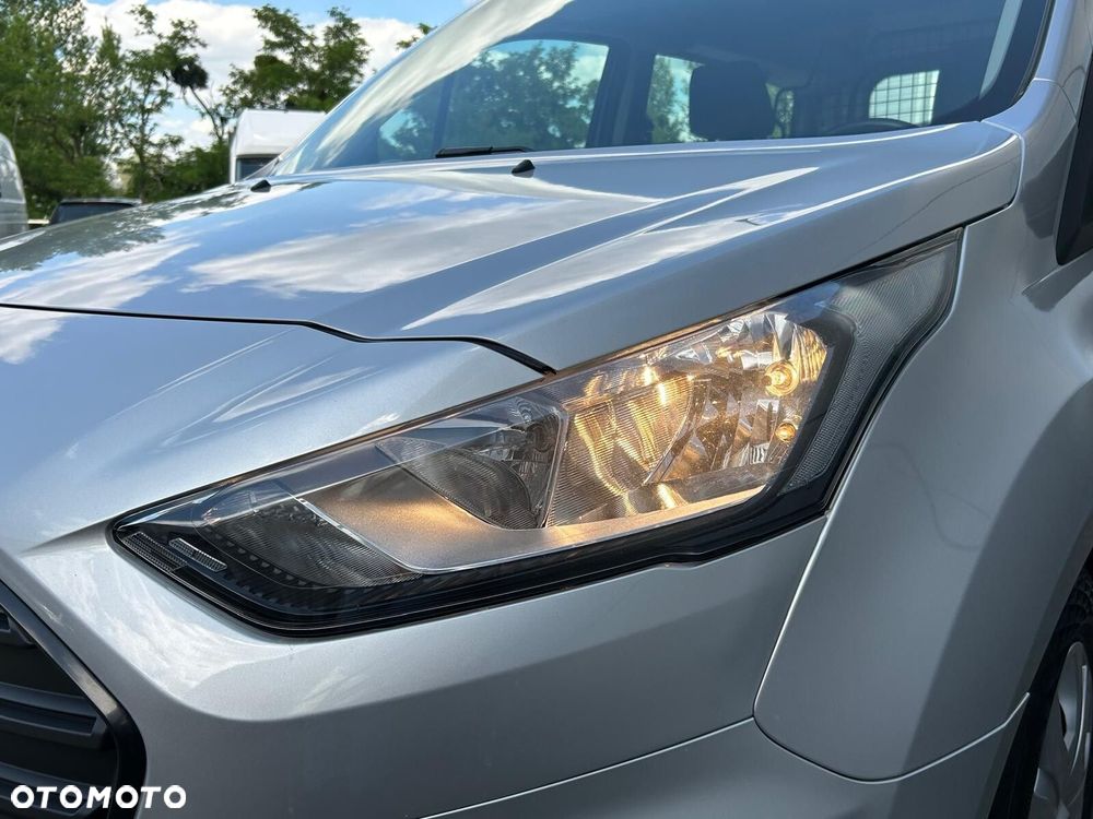 Ford Tourneo Connect - 29