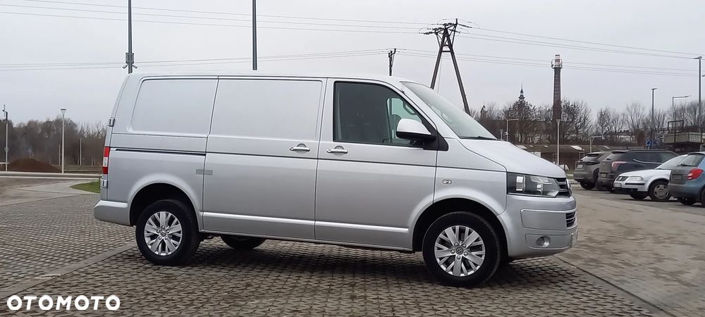 Volkswagen Transporter T5 - 6