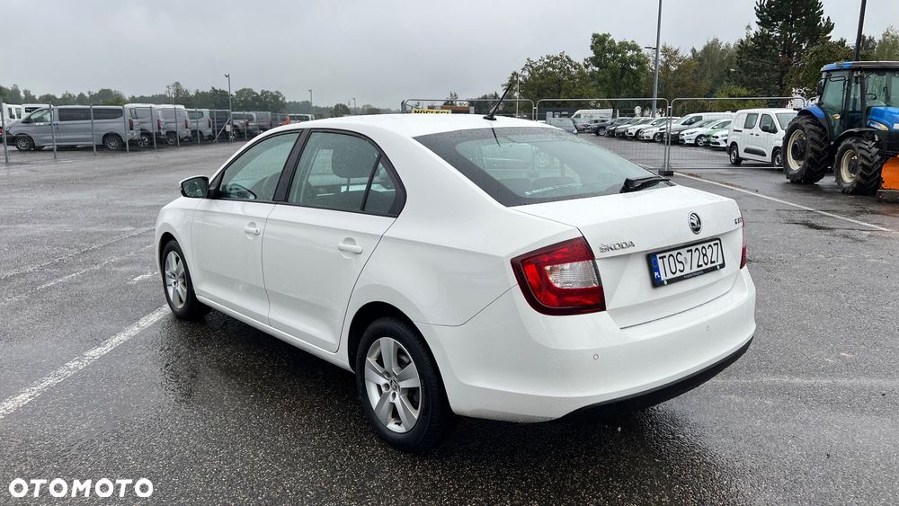 Skoda RAPID 1.6 TDI DPF Ambition - 2