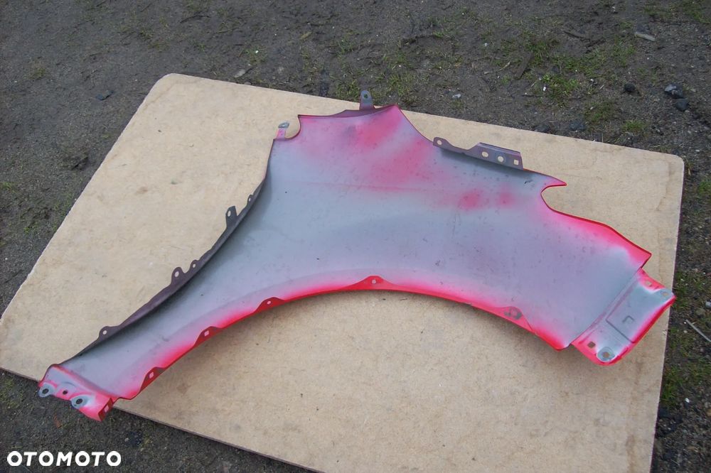 BŁOTNIK PRZEDNI LEWY TOYOTA YARIS IV - 5