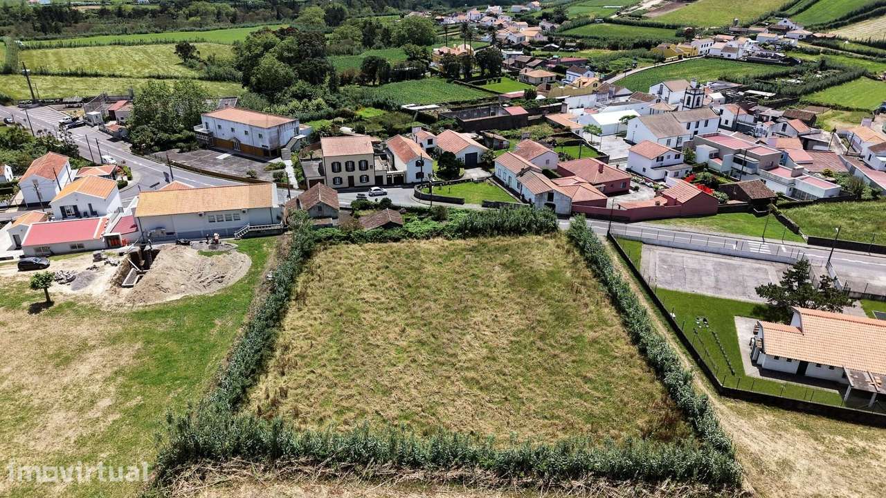 Terreno com 2.420 m2 nos Ginetes – Excelente oportunidade de investime - Grande imagem: 2/9