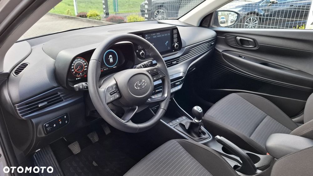 Hyundai i20 1.2 Modern - 11