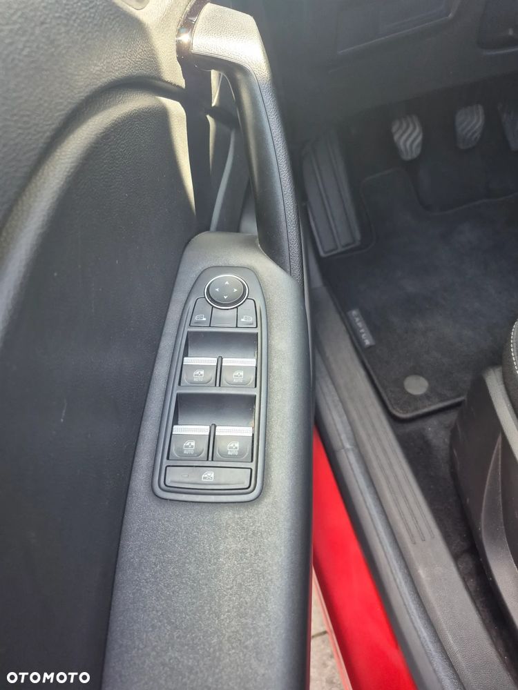 Renault Captur 1.0 TCe Evolution - 12